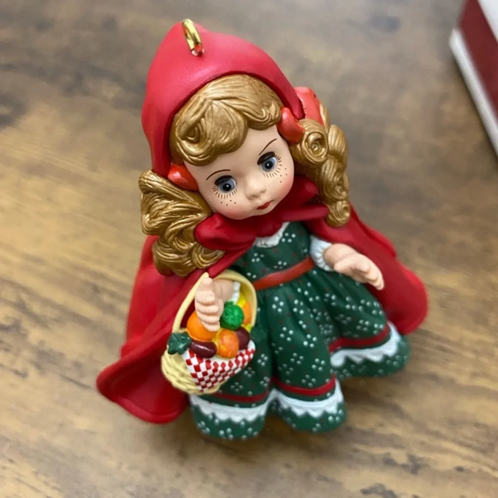 Madame Alexander Little Red Riding Hood Ornament